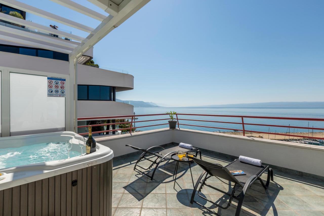 Seaside Penthouse With Hot Tub Sky Living Apartment Split Luaran gambar